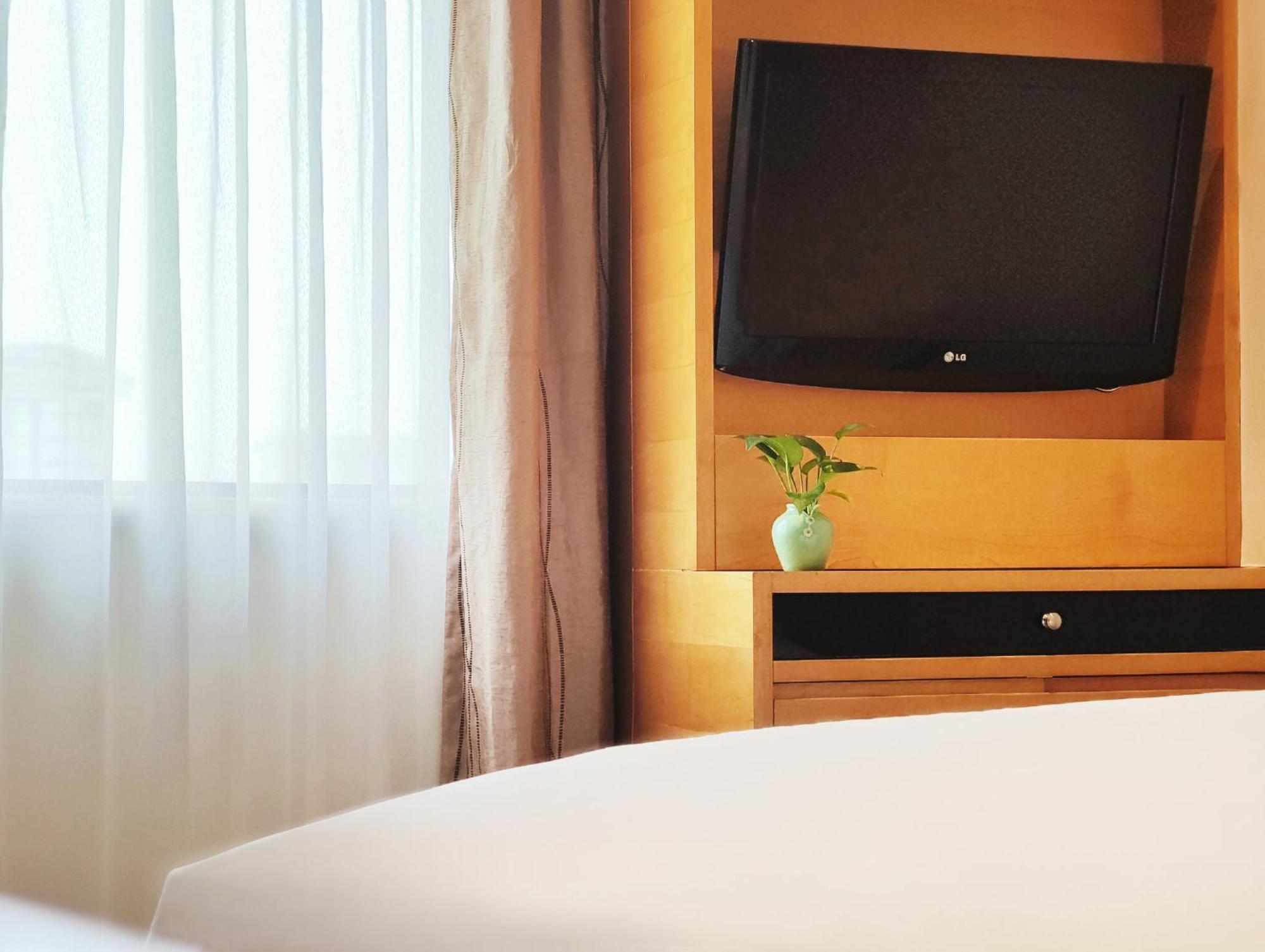 Millennium Hotel Chengdu - Close To Wuhou Shrine And Chengdu South Railway Station,Fluent English Service Ngoại thất bức ảnh
